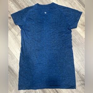 Size 10 Lululemon swiftly tech short sleeve blue and black shirt